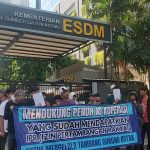 AKSI DI DEPAN KEMENTERIAN ESDM, GMPRI JAKARTA TEGAS MENDUKUNG 10 KOPERASI YANG TELAH MENDAPATKAN IPR